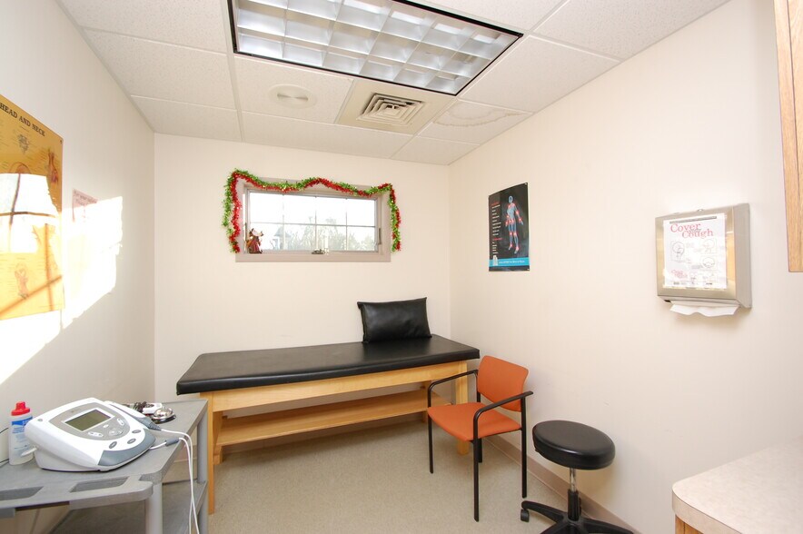 More Photos Of 105 W Houghton Ave, West Branch Medical For Sale