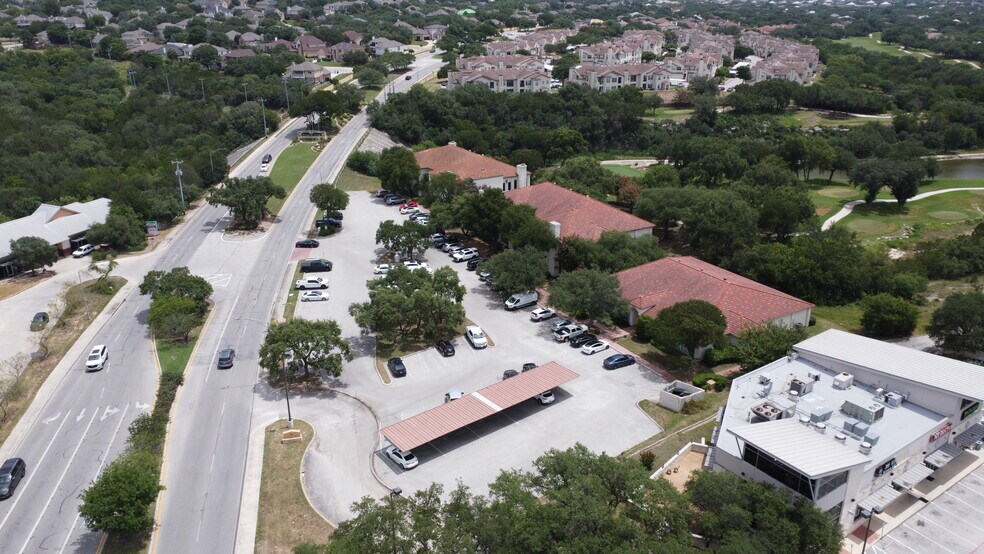 More Photos Of 19210 Huebner Rd, San Antonio Office For Lease