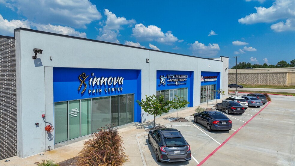 More Photos Of 3569 Business Center Dr, Pearland Storefront Retail Office For Lease