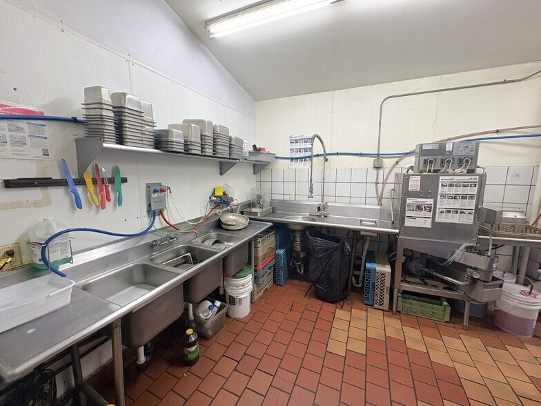 More Photos Of 12110 State Highway 210, Brainerd Restaurant For Sale
