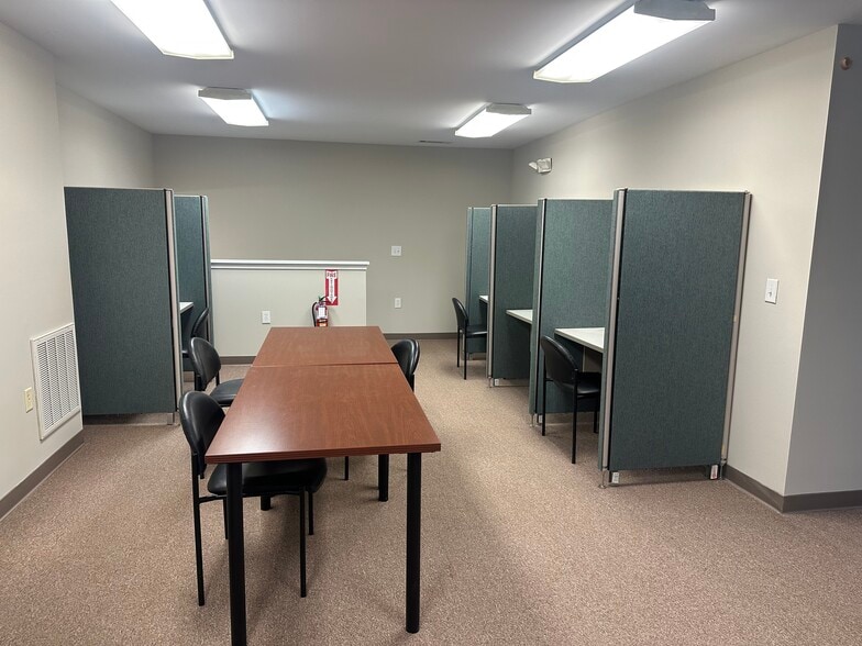 More Photos Of 232 Aldey Way, Greenville Office For Lease