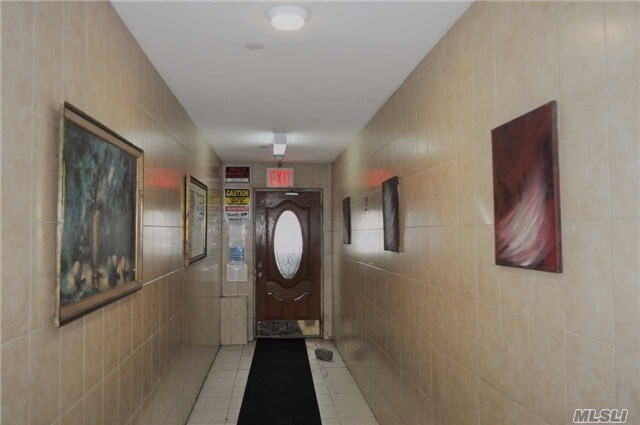 More Photos Of 10018 40th Rd, Corona Apartments For Sale