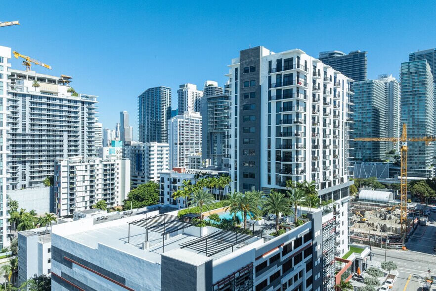 More Photos Of 221 SW 12th St, Miami Apartments For Lease