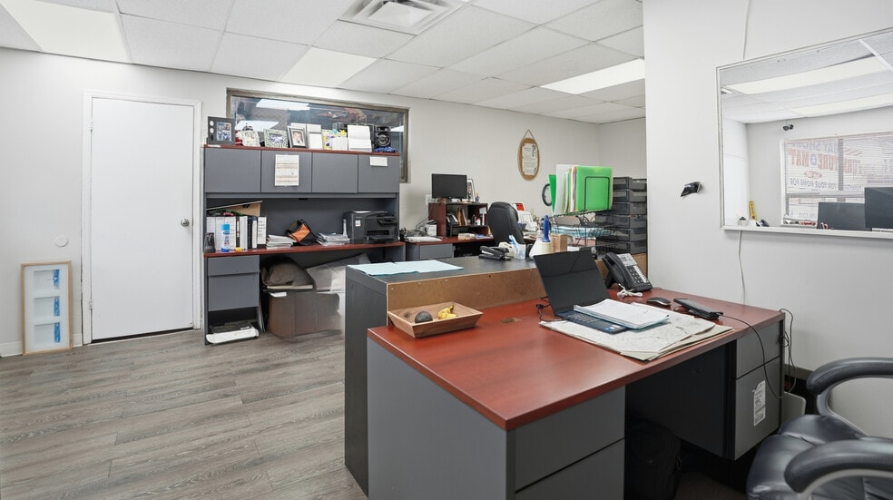 More Photos Of 9-13 Pine Aire Dr, Bay Shore Warehouse For Sale