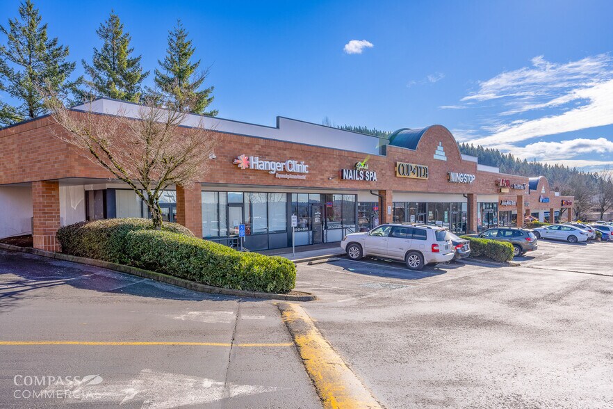 More Photos Of 10001-10117 SE Sunnyside Rd, Clackamas Unknown For Lease