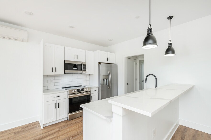 More Photos Of 85 E Sharpnack St, Philadelphia Apartments For Sale