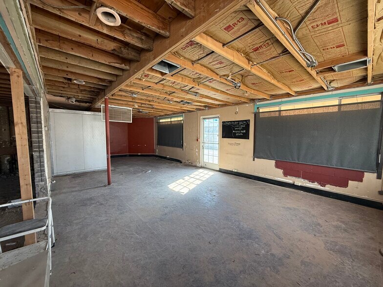 More Photos Of 825 Nevada Hwy, Boulder City Fast Food For Sale