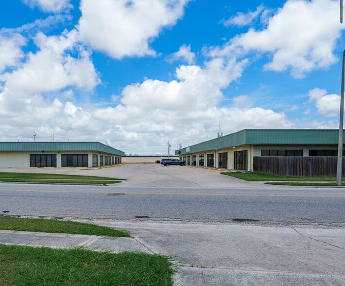 Primary Photo Of 5809 Patton St, Corpus Christi Light Manufacturing For Lease