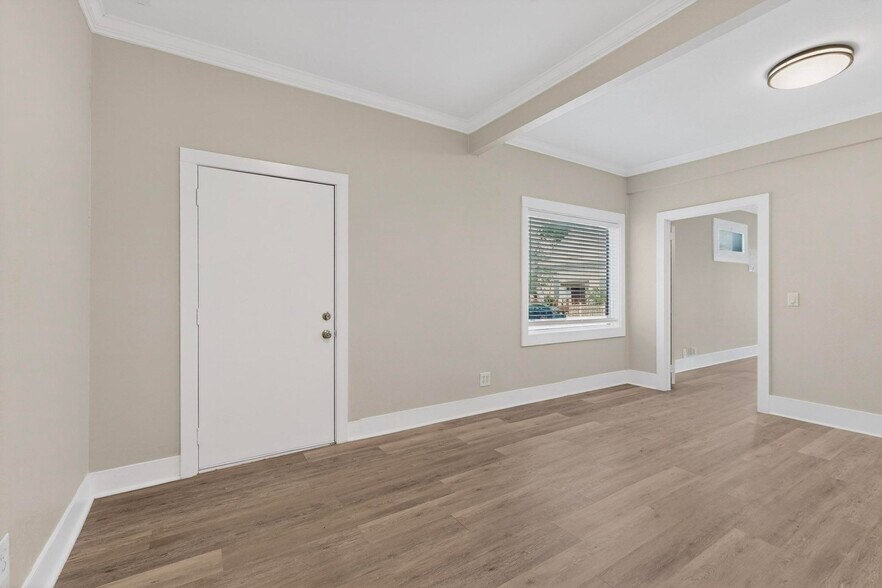 More Photos Of 78 San Marcos St, Austin Office Residential For Lease