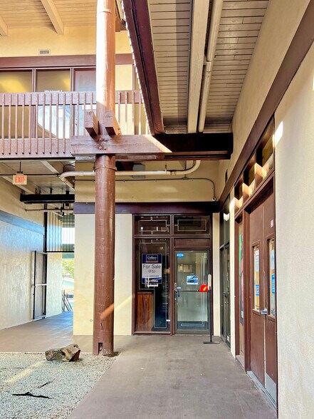 More Photos Of 302 California Ave, Wahiawa Medical For Sale