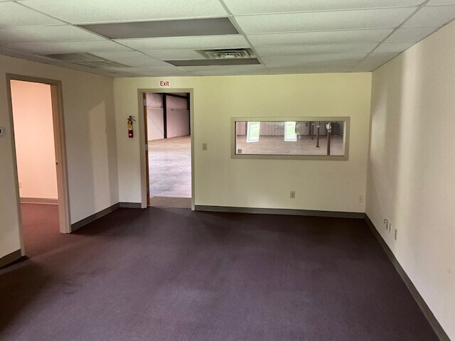 More Photos Of 1913 Alleghany St, High Point Warehouse For Lease