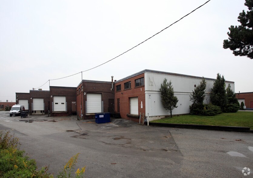 More Photos Of 20 Millwick Dr, Toronto Warehouse For Lease