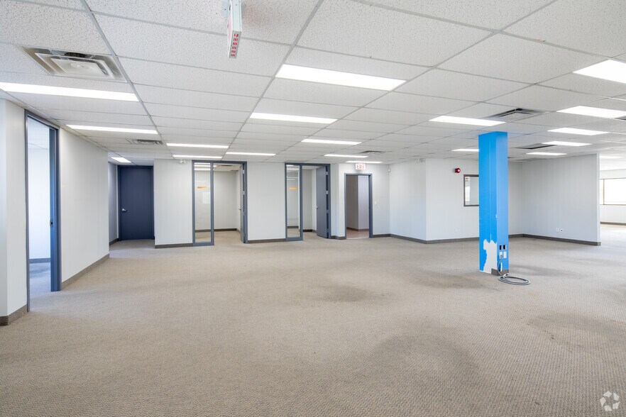More Photos Of 87 Skyway Ave, Toronto Unknown For Lease