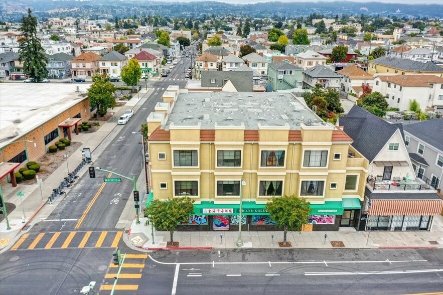More Photos Of 400 E 12th St, Oakland Storefront Retail Residential For Sale