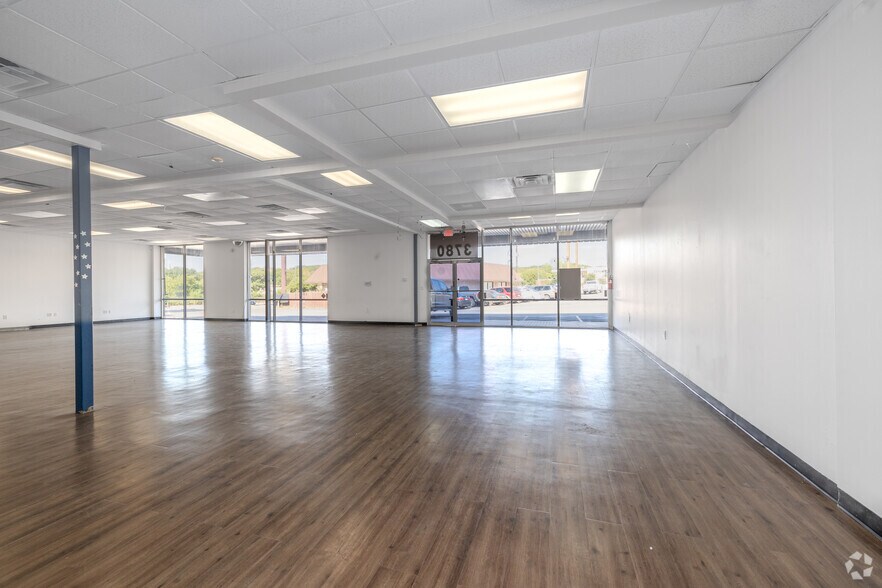 More Photos Of 3700-3780 NW Loop 410, San Antonio Unknown For Lease