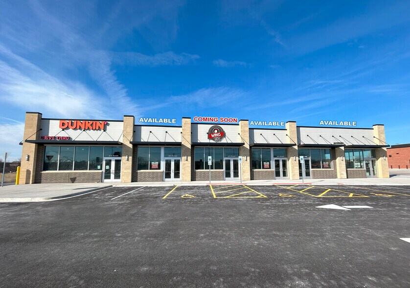 Primary Photo Of 20-28 N Randall Rd, North Aurora Storefront For Lease