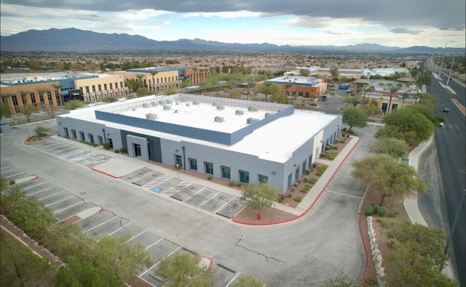 More Photos Of 9970 W Cheyenne Ave, Las Vegas Office For Sale