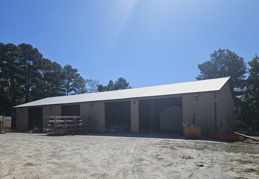 More Photos Of 9184 Turner Rd, Jonesboro Warehouse For Sale