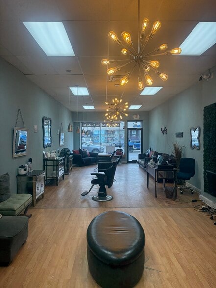 More Photos Of 5772-5796 Ridge Rd, Parma General Retail For Lease