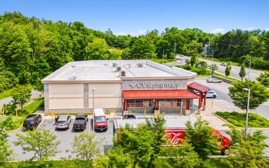 More Photos Of 604 Corner Ketch Rd, Newark Drugstore For Sale