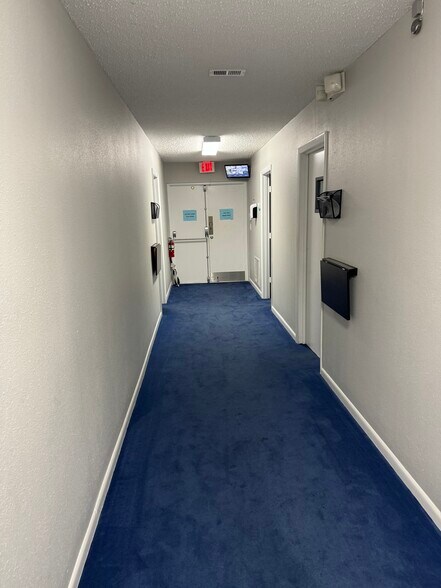 More Photos Of 2400 S Goldenrod Rd, Orlando Religious Facility For Sale