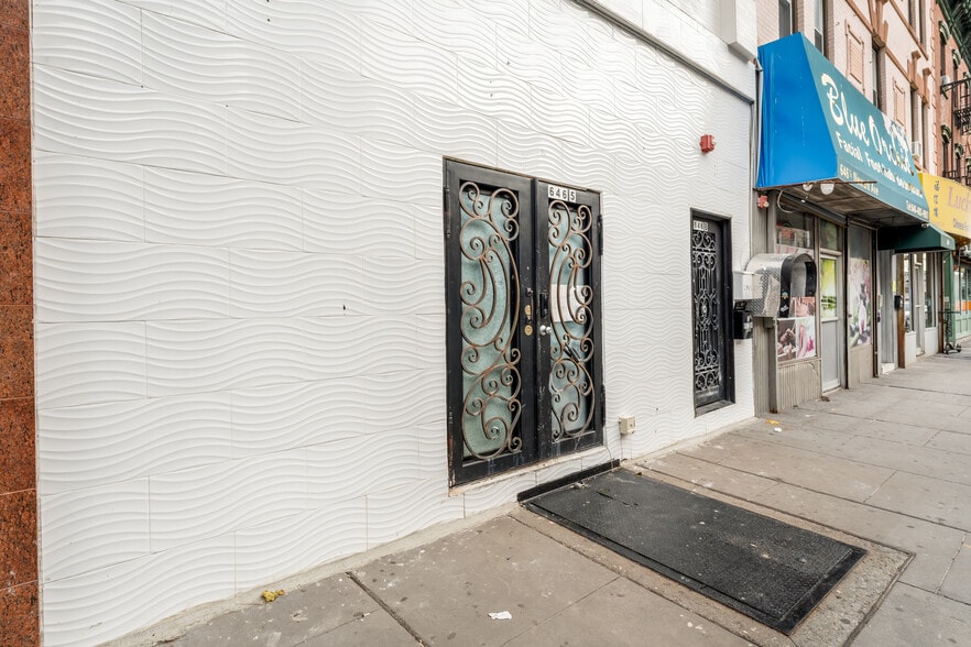 More Photos Of 646 Newark Ave, Jersey City Storefront Retail Residential For Lease