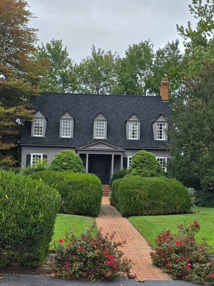 Primary Photo Of 10101 Iron Bridge Rd, Chesterfield Office For Sale