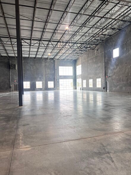 More Photos Of W Apple Blossom Ave, Lowell Industrial For Lease