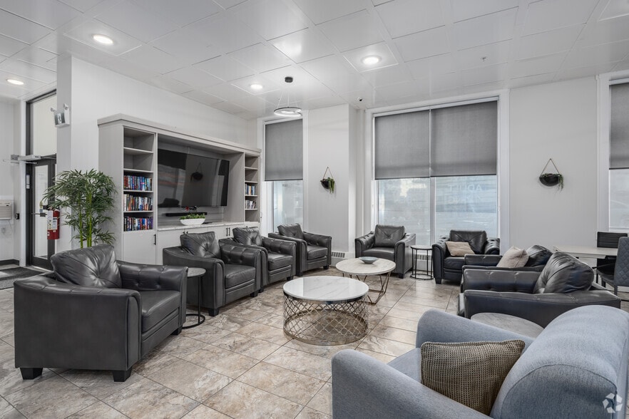 More Photos Of 80 Sage Hill Rd NW, Calgary Apartments For Lease