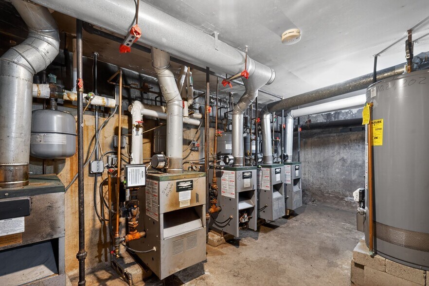 More Photos Of 219-225 Broad st, Staten Island Apartments For Sale
