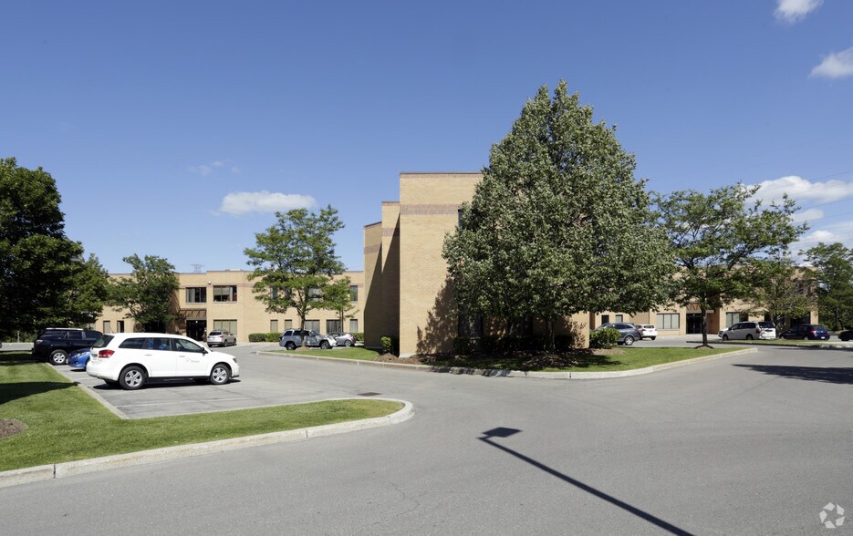 More Photos Of 155 Frobisher Dr, Waterloo Office For Lease