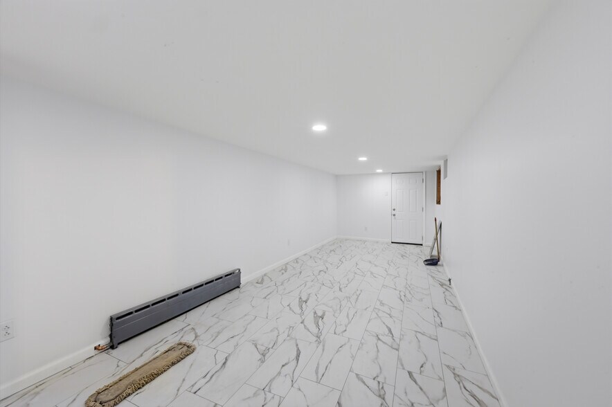 More Photos Of 5302 Chestnut St, Philadelphia Storefront Retail Residential For Lease