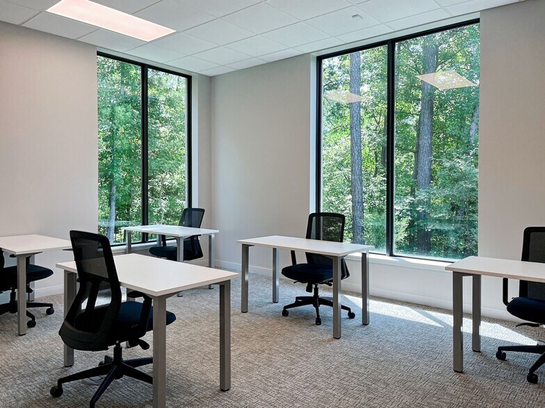 More Photos Of 1857 Commons North Dr, Tuscaloosa Office For Lease