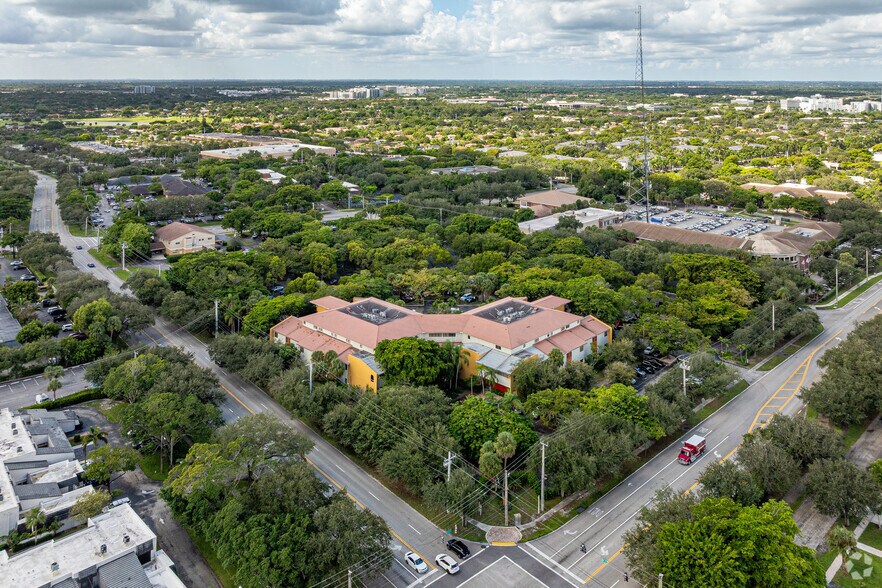 More Photos Of 499 NW 70th Ave, Plantation Office For Lease