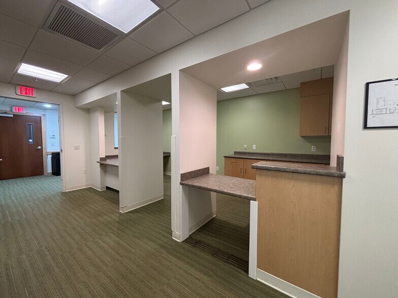 More Photos Of 120 Washington St, Rochester Office For Lease