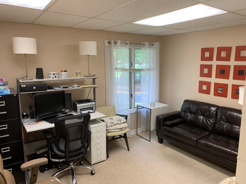More Photos Of C2 Brier Hill Ct, East Brunswick Office For Sale