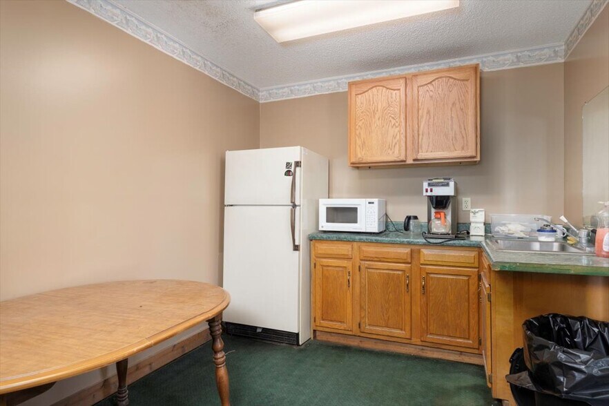 More Photos Of 485 Clinton St, Cowlesville Industrial For Sale