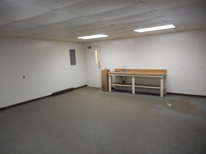 More Photos Of 5257 US ROUTE 22, Washington Court House Distribution For Sale