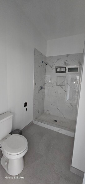 More Photos Of 1600-1604 W Pico Blvd, Los Angeles Apartments For Lease