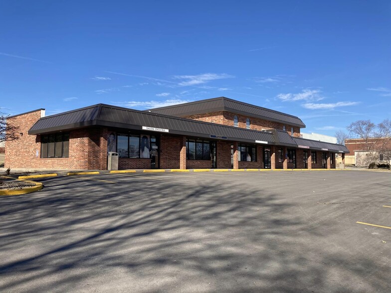 Primary Photo Of 2400 S Lee's Summit Rd, Independence Storefront Retail Office For Lease