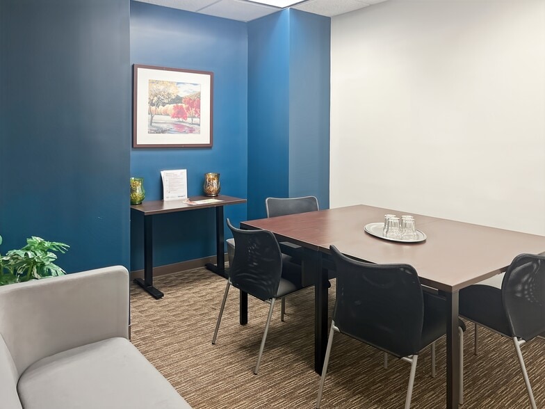 More Photos Of 41 University Dr, Newtown Coworking Space