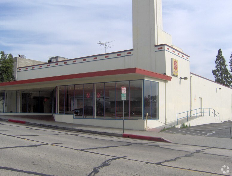 More Photos Of 12908 Bailey St, Whittier Freestanding For Sale