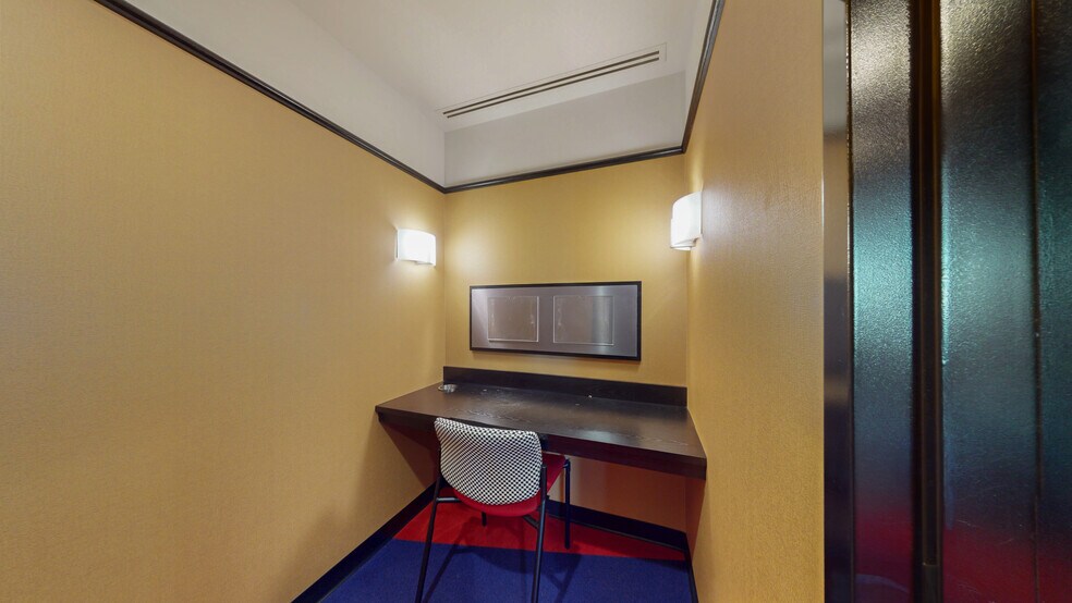 More Photos Of 201 E 9th St, Ocean City Bank For Sale