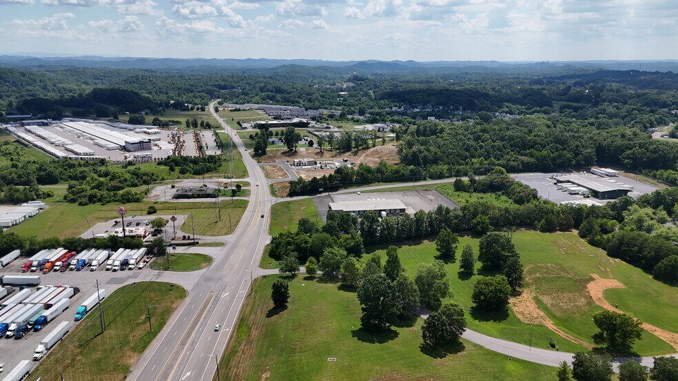 More Photos Of 7101 Strawberry Plains Pike, Knoxville Land For Lease