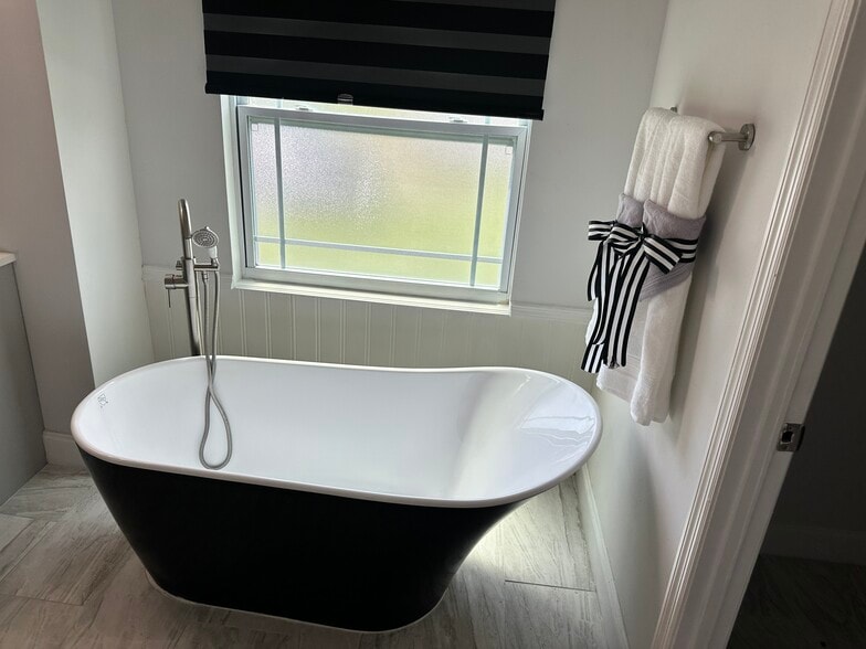 More Photos Of 5297 Jones Rd, Saint Cloud Assisted Living For Sale