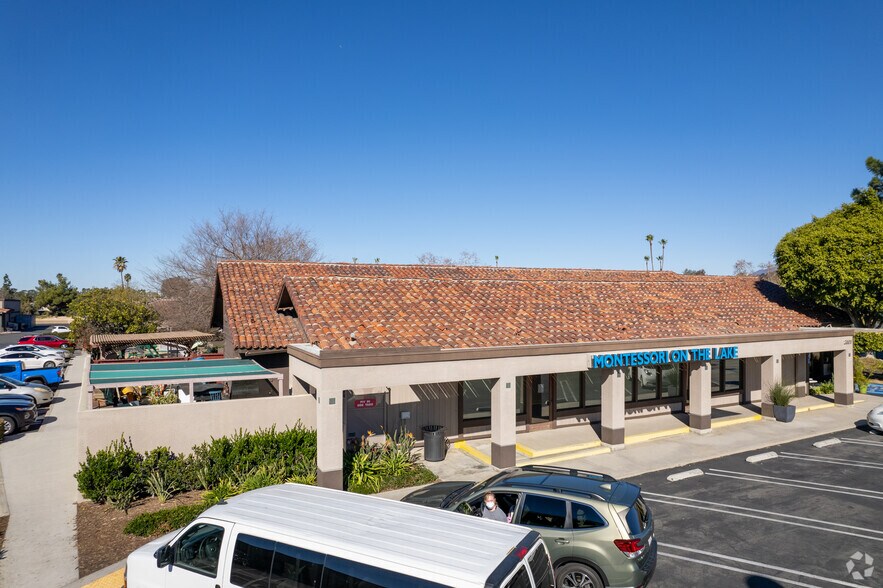 More Photos Of 24301 Muirlands Blvd, Lake Forest Freestanding For Lease