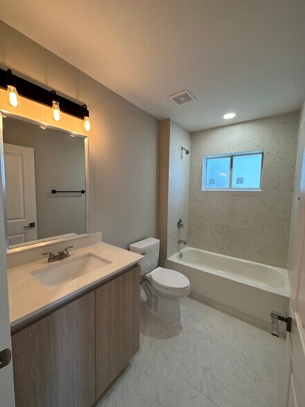 More Photos Of , Fort Lauderdale Multifamily For Sale