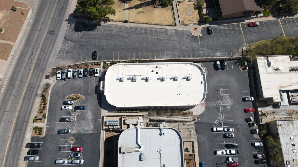 More Photos Of 1310 Murchison Dr, El Paso Medical For Sale