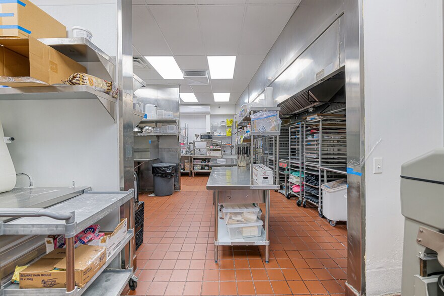 More Photos Of 303 S Mission Dr, San Gabriel Restaurant For Sale