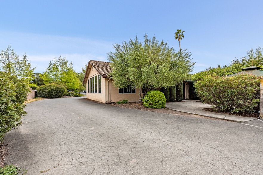 More Photos Of 1247 Broadway, Sonoma Office Residential For Lease